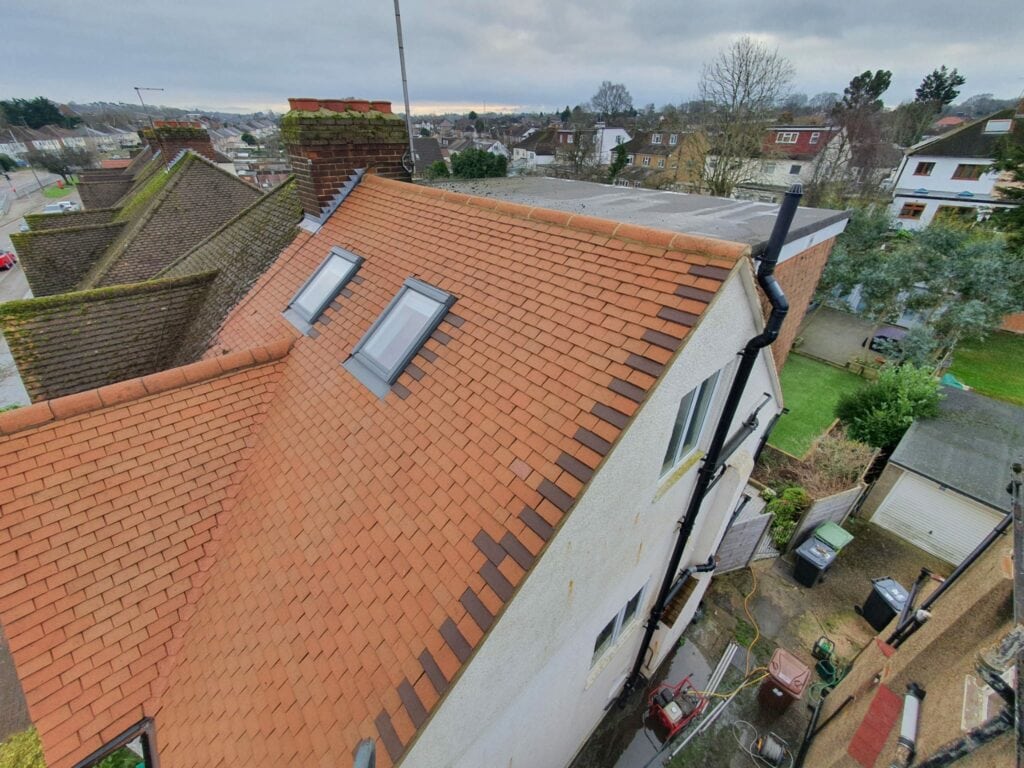 Roof cleaning, Roof Clean Rough Cost in the UK, Brookmans Park Roof Cleaning, Moss Removal Brookmans Park AL9