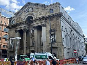 Theatre Royal Facade Steam Clean
