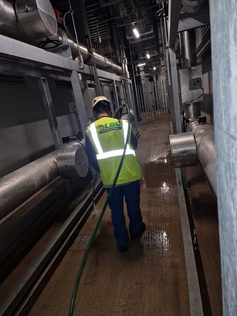 Gantry Walkway Cleaning in Data Centre